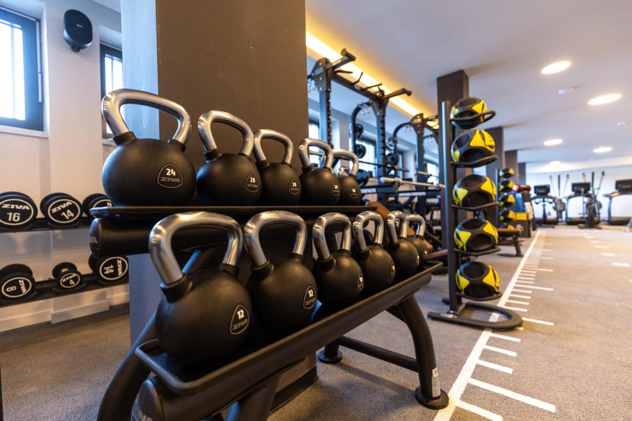 Hotel Monti Spa & Wellness Hadzici Bagian luar foto