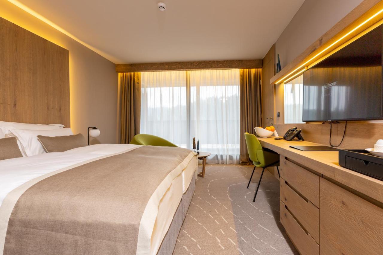 Hotel Monti Spa & Wellness Hadzici Bagian luar foto